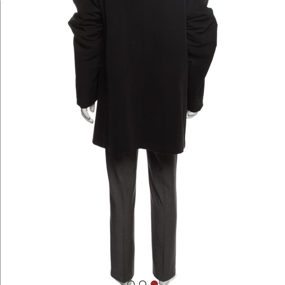 Barney's New York
Parka
Size: XXL - Picture 3 of 4